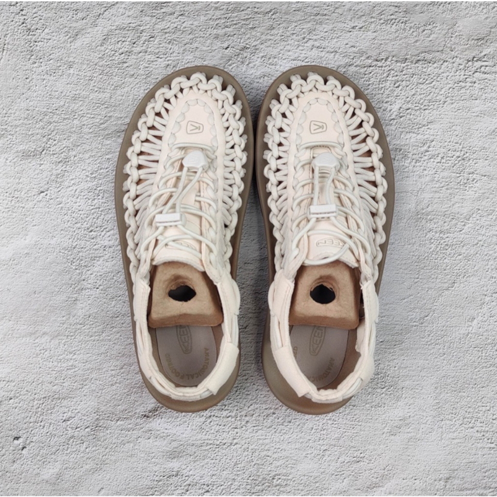 💥ขายตรงอย่างเป็นทางการ Uneek Sports slippers Men's and women's 100%ของแท้
