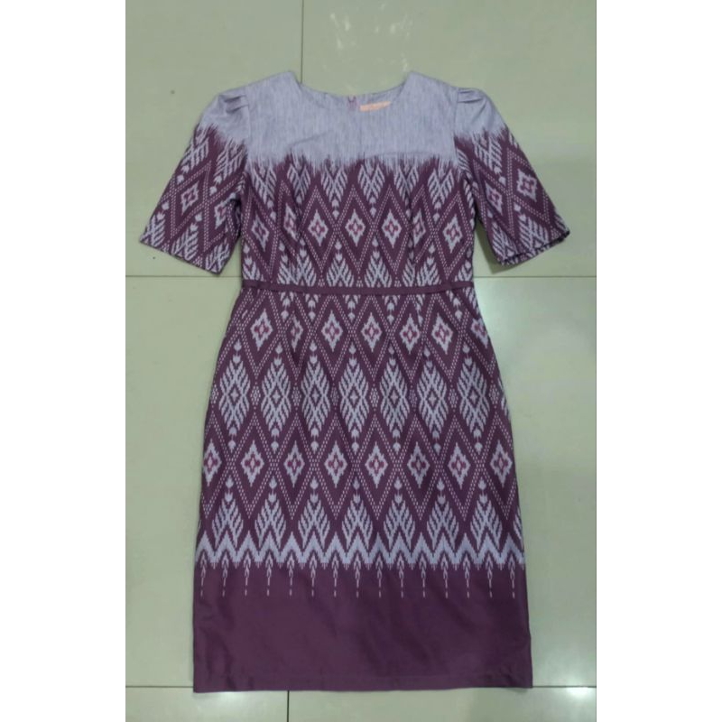 ผ้าไทยป้าย Elgrand L เทียบมือ1