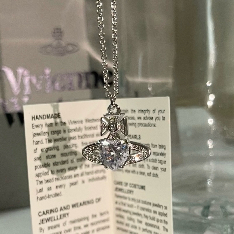 Vivienne westwood Ariella Pendant (สร้อยคอหัวใจ)