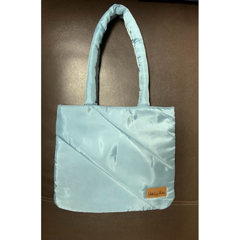 กระเป๋า Valentino Rudy Puffy tote Bag