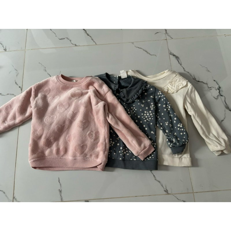 (ส่งต่อ)H&Mเสื้อกันหนาวเด็กผู้หญิงsize 110