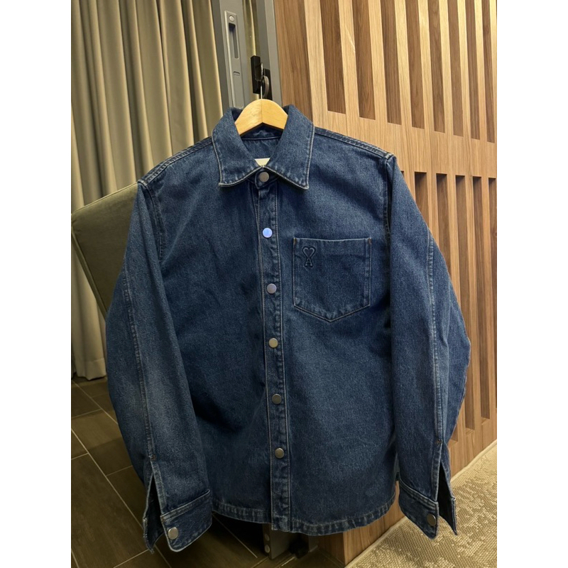 เสื้อเชิ้ตยีนส์ ยี่ห้อ ami paris