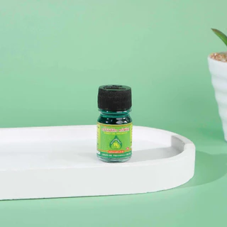 โพธิวัฒน์ น้ำมันเขียว ขนาด 4 ml./5 ml./24 ml. น้ำมันนวด พิมเสนน้ำ กลิ่นหอมเย็น สดชื่น
