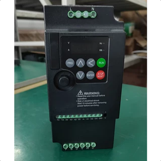 【Ready Stock】220V TO 380V Economical VFD Variable Frequency Drive Converter Inverter ตัวแปลงไดรฟ์ตัวแปรความ 5.5kw - 22kw
