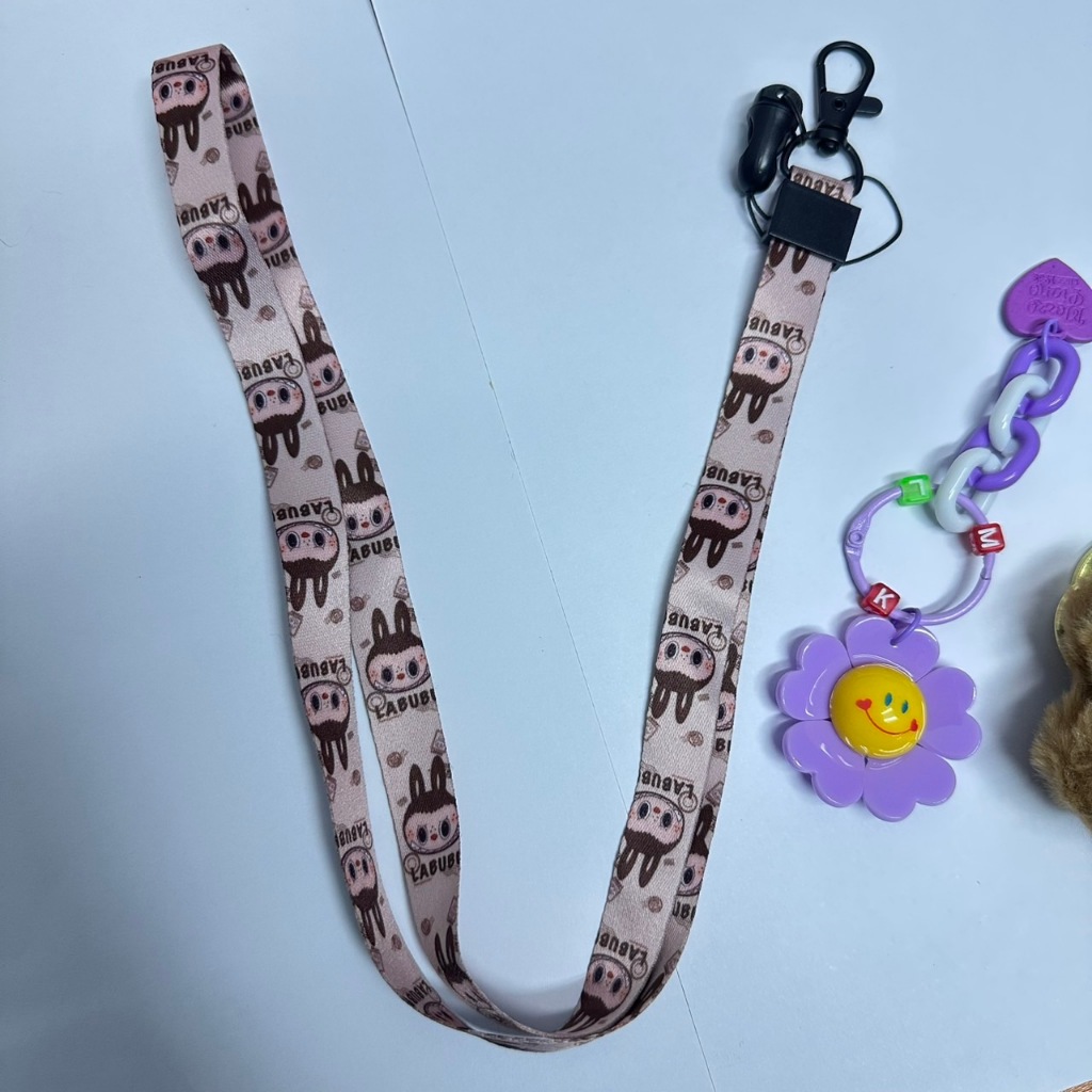 สายคล้องบัตรนักเรียน สายคล้องบัตรพนักงาน สายคล้องโทรศัพท์มือ ถือ สายคล้องบัตรลายการ์ตูนสาย แบน ขนาด1.5cm.