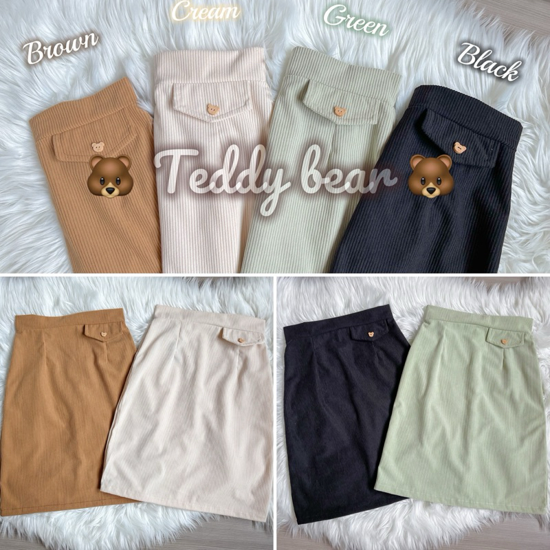 🐻กระโปรงลูกฟูกกระเป๋าหน้าแต่งกระดุมไม้ลายน้องหมี