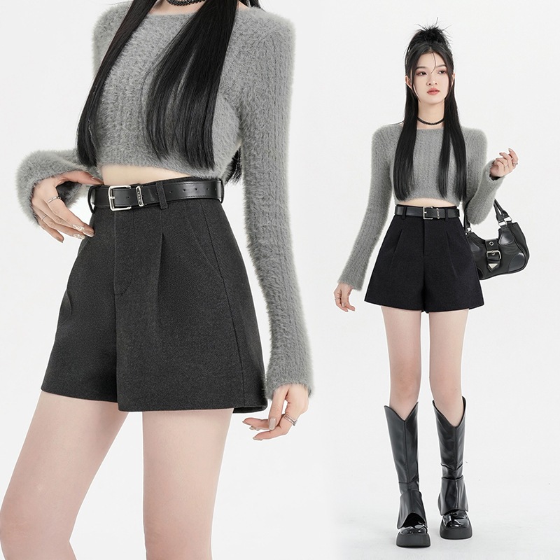 กางเกงขาสั้น ผ้าวูล พร้อมส่ง