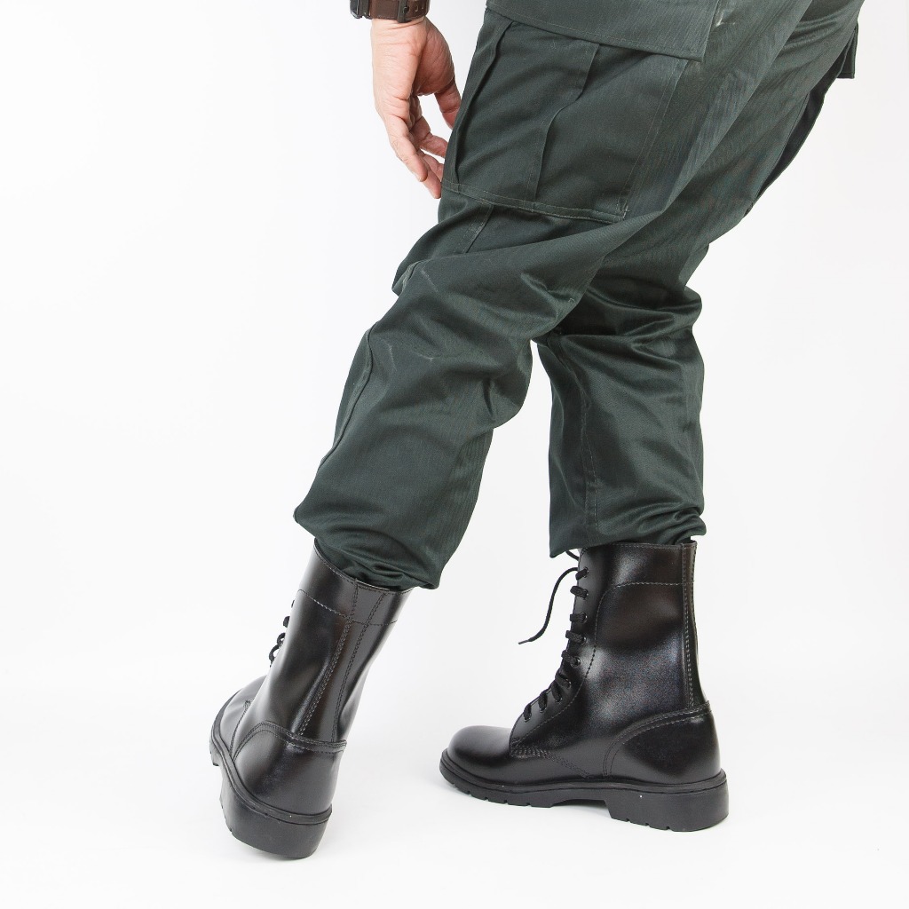 [ฟรีถุงเท้า]รองเท้าคอมแบท ไม่มีซิป ไม่มีเหล็กชิดเท้า Cobra Thailand 100% รุ่น 006-L แถม 1 ถุงเท้า