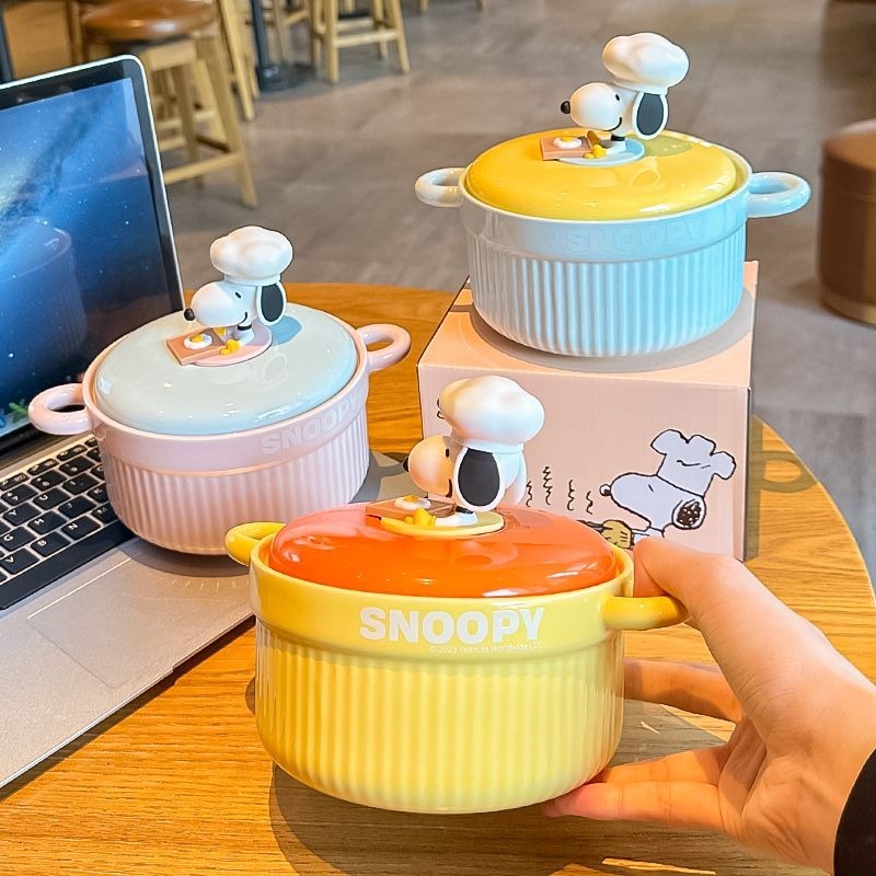 ชามเซรามิค Snoopy น่ารักมีฝาปิดสำหรับหอพักสาว ๆ ดูดีชามบะหมี่กึ่งสำเร็จรูปไมโครเวฟชามซุปในครัวเรือน