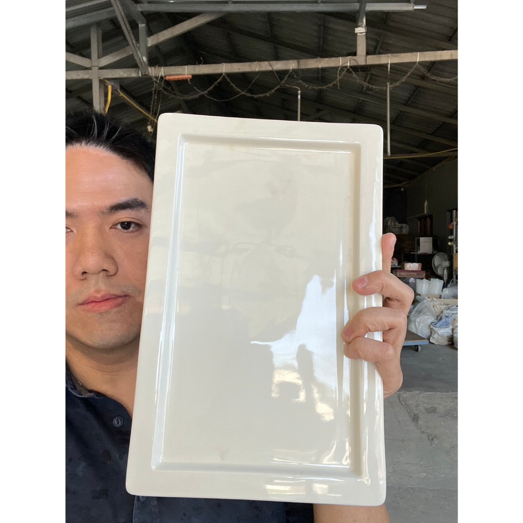 จานสี่เหลี่ยมเซรามิคแบบตื้น ขนาด 12นิ้ว x8นิ้ว เซรามิคสีขาวล้วน (สี่เหลี่ยมผืนผ้า) ออกใบกำกับภาษีได้