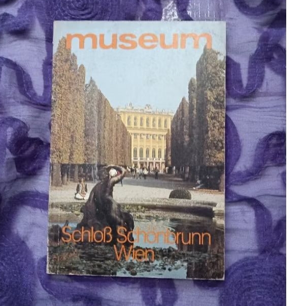 museum.      *********