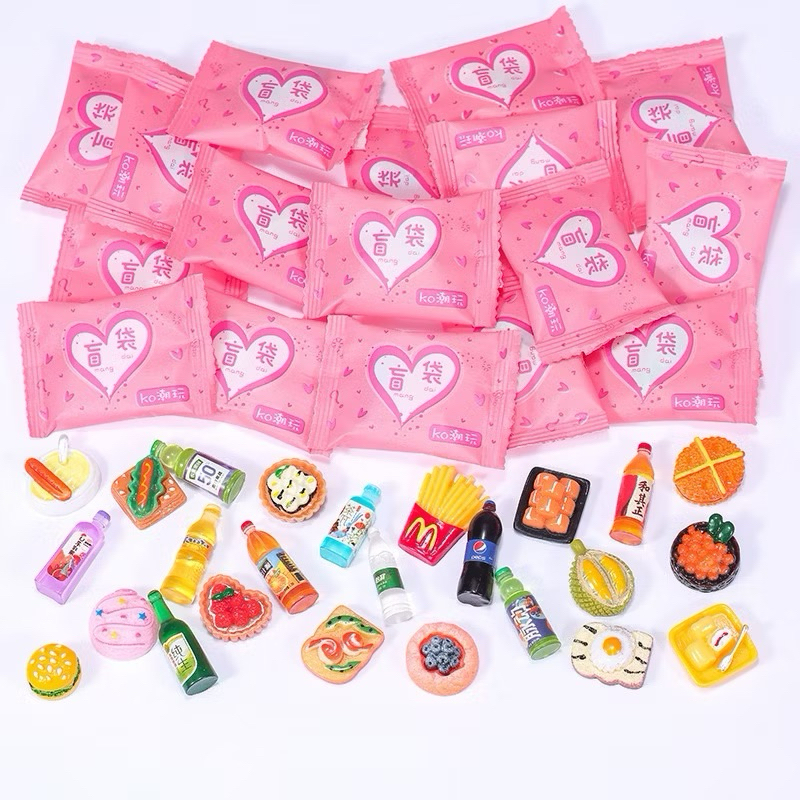 ของเล่น จุ่มจิ๋วซุปเปอร์มาร์เก็ต ขนาด 7*5ซม. (ราคา 80บาท ได้24ซอง) คละเเบบ