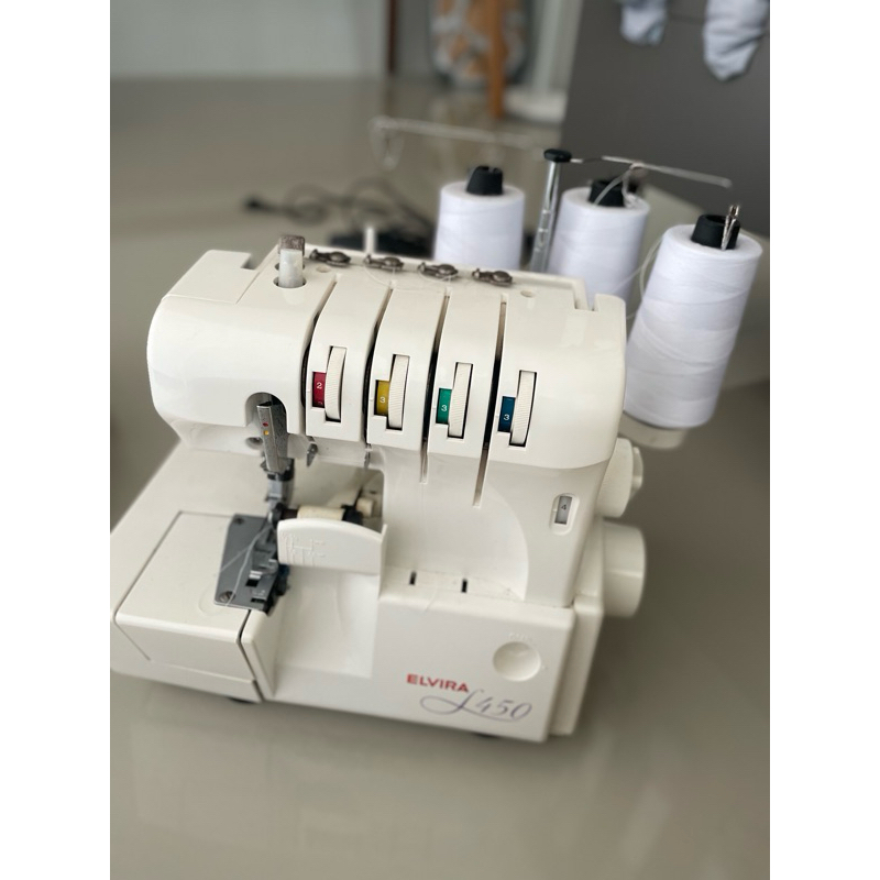 จักรโพ้งพันริมผ้า 4 เส้น Elvira L450 (ส่งฟรี)