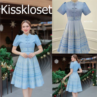 KS731 ชุดเดรสผ้าทอคอจีน แต่งโบว์หน้า กระโปรง8ชิ้น สวยมากๆค่ะ งานอัดกาว ทั้งชุด ทุกชิ้น ซิปซ่อนด้านหลัง (S-5XL)