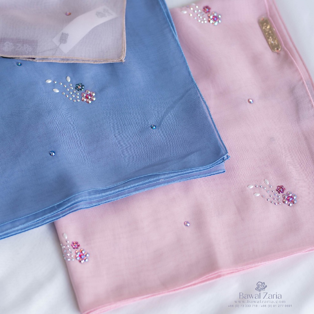 ZARIA Crystal Bawal ผ้าคลุมบาวาประดับคริสตัล