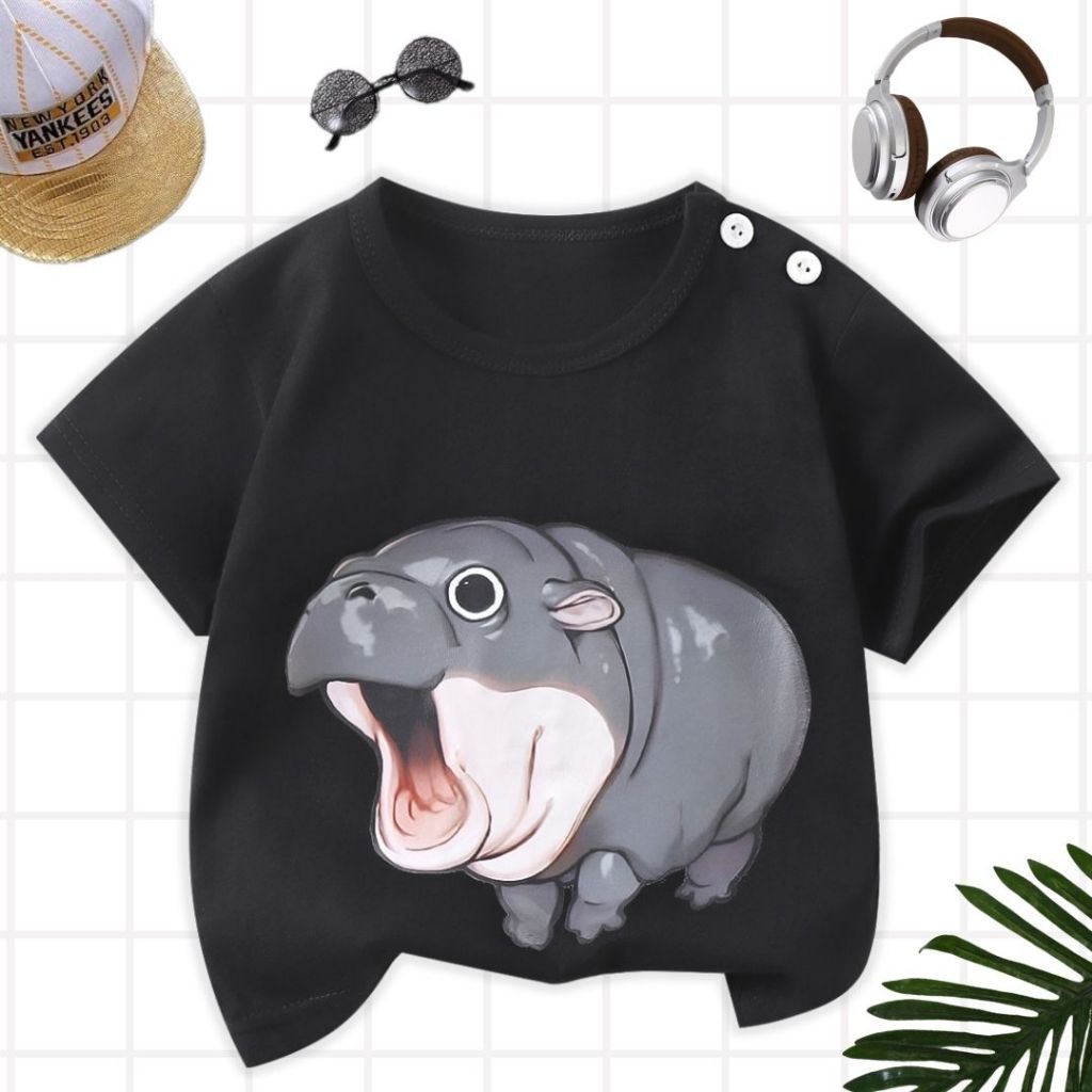 เสื้อยืดแขนสั้นเด็กสกรีนลายหมูเด้ง ผ้าฝ้ายผสมโพลีเอสเตอร์ เนื้อผ้านุ่ม สวมใส่สบาย เหมาะกับหน้าร้อน ** พร้อมส่งในไทย **