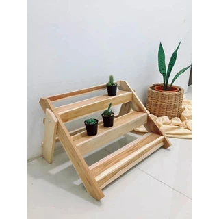 ชั้นวาง 3 ชั้นพับเก็บได้ยาว 50 cm. วางขวดน้ำหวาน กระปุก ขนมปัง หรือต้นไม้เล็กๆได้ งานไม้สักพับเก็บได้