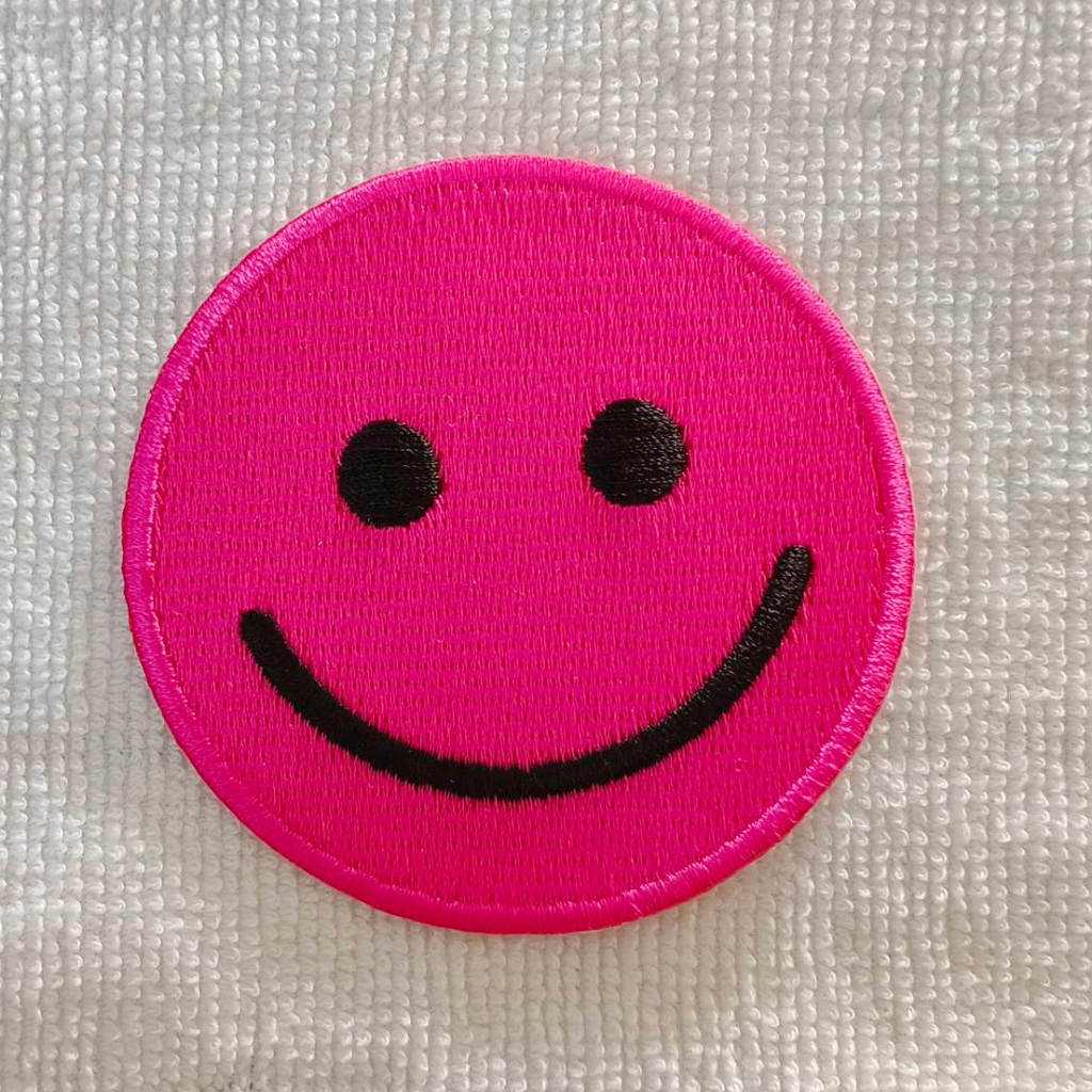 อาร์ม ตัวรีด อาร์มติดเสื้อ รูปหน้ายิ้ม อีโมจิ emoji Smile Face Patch heart หัวใจ ตกแต่งเสื้อผ้า สติ๊