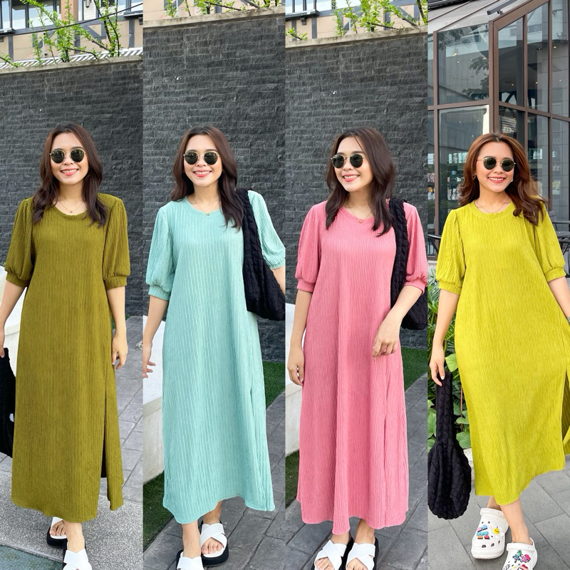 SUMMERSTUFF - BUBBLE GUM DRESS เดรสผ่าหน้า ผ้าทอฟฟี่ลายเปลือกไม้