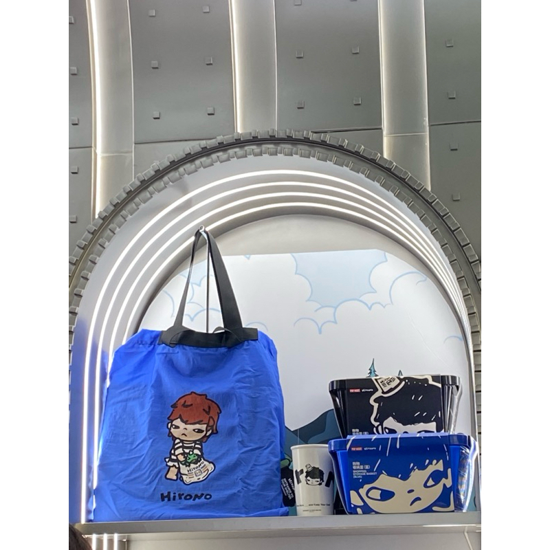 Hirono Popmart, Hirono shopping bag