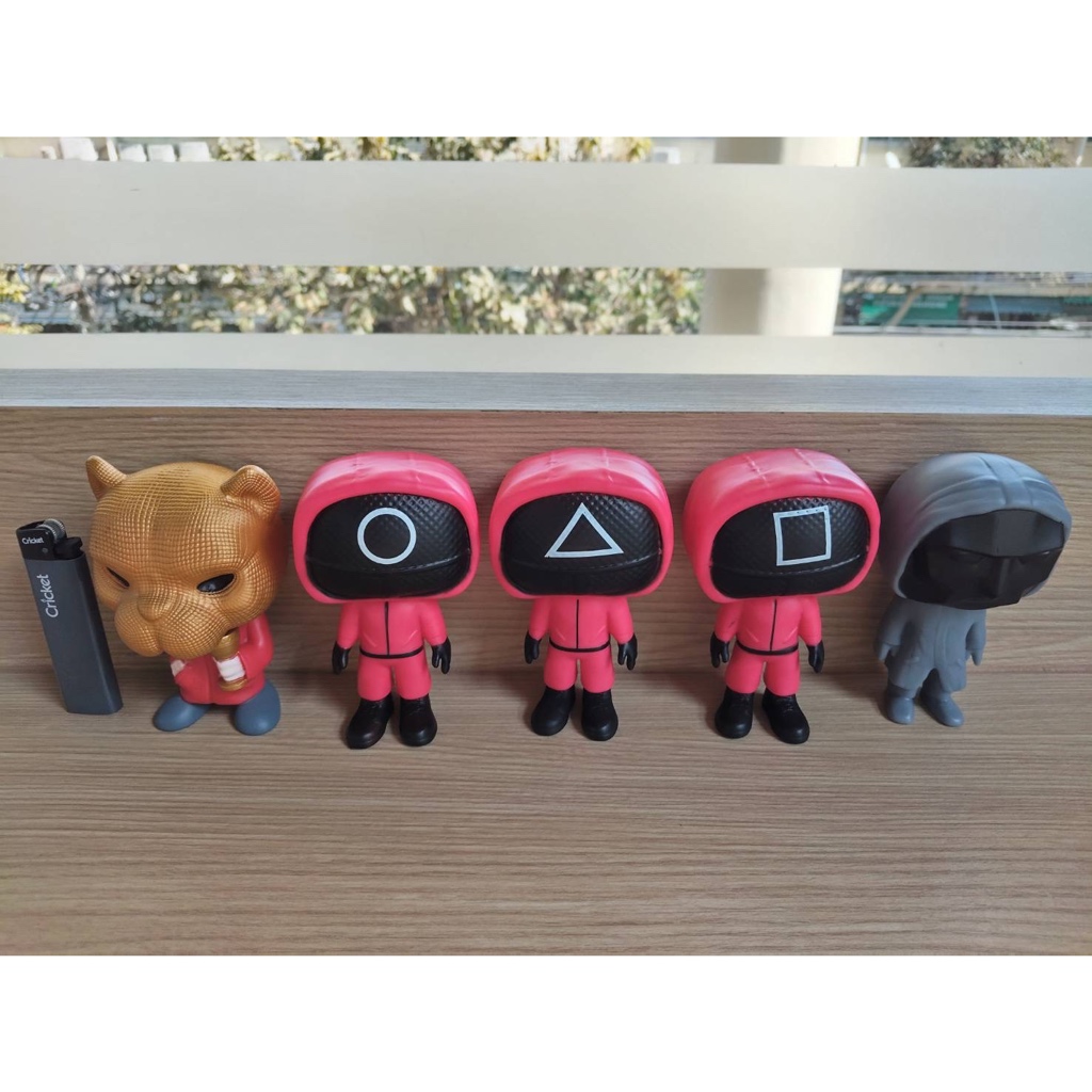 โมเดล สควิดเกม ชุด 5 ตัว ความสูง 11 cm uy5