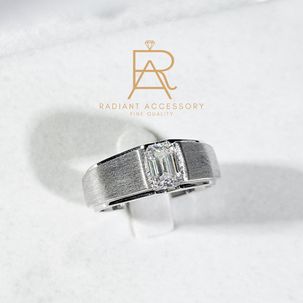 แหวนเงินแท้ แหวนชาย ฝังเพชร Moissanite Emerald cut 1 กะรัต ชุบทองคำขาวทำลาย