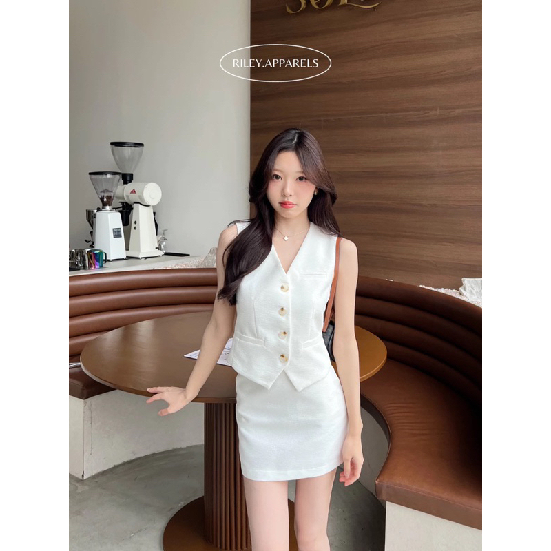 ส่งต่อ Riley Apparel - Hera Vest