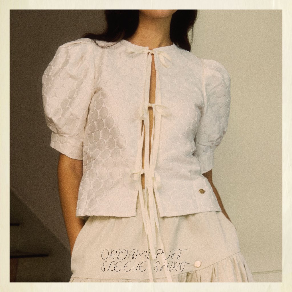 Rally Origami Puff-Sleeve Shirt - เสื้อเชิ้ตจับจีบที่ปลายแขน