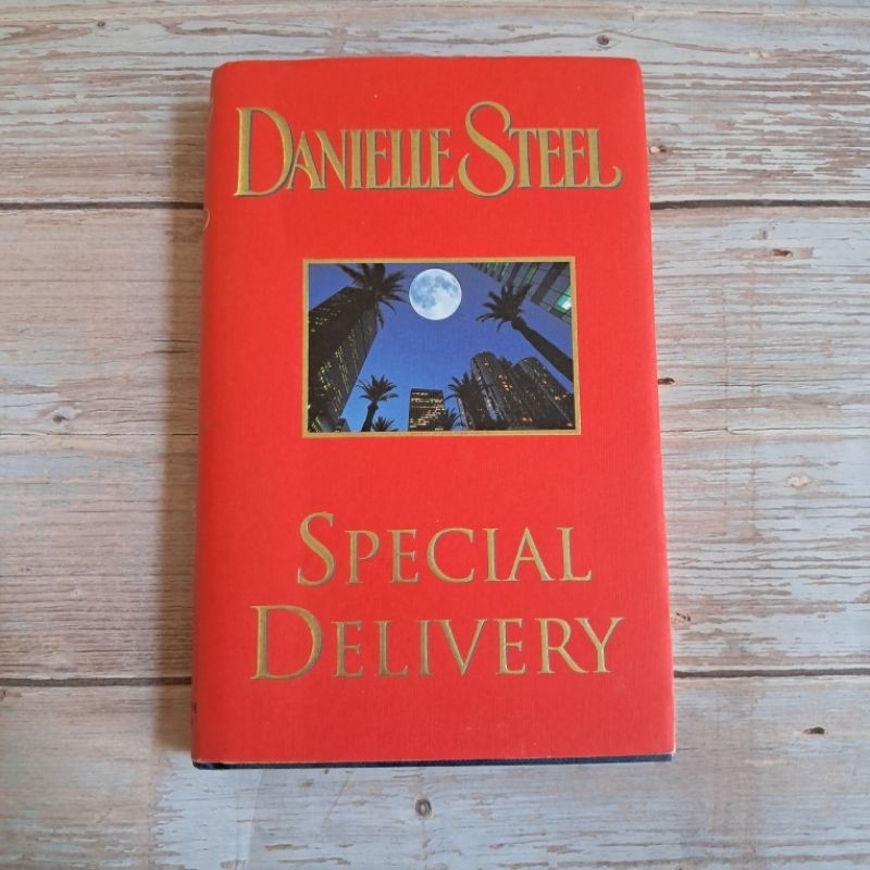 #มือสอง นิยายผู้ใหญ่ Special Delivery. By Danielle Steel.