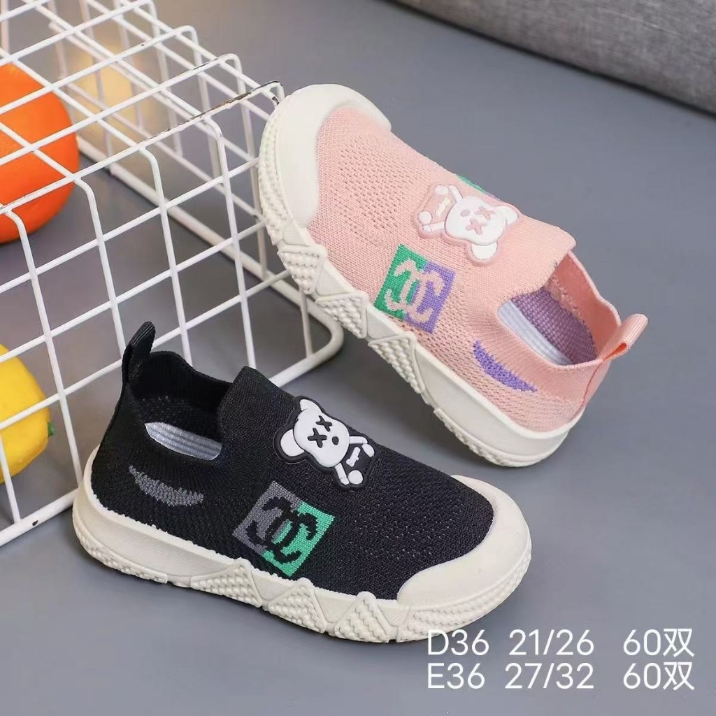 เสื้อผ้าแฟชั่นเด็ก >  รองเท้าผ้าใบ SIZE-21-26 LT