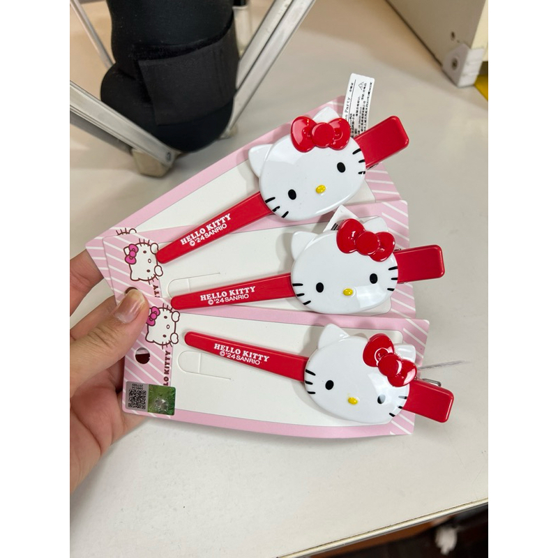 กิ้บหนีบยาวสีแดง kitty ลิขสิทธิ์แท้ miniso