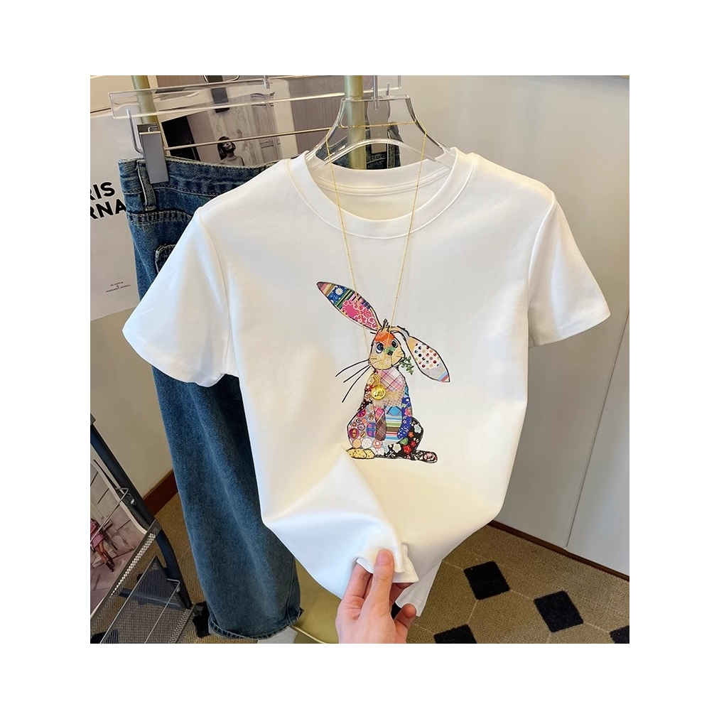 เสื้อยืดแขนสั้นลายกระต่ายขาวสำหรับผู้หญิง ดีไซน์เฉพาะ ใช้งานได้หลากหลาย ลดอายุ เสื้อคอตตอนหลวมๆ
