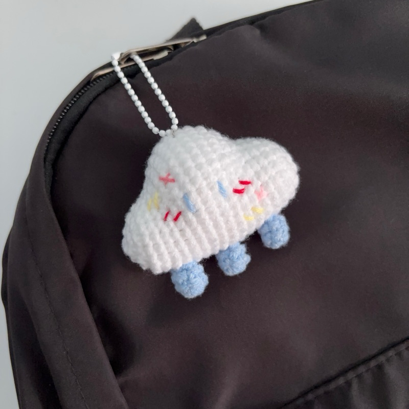☁️CLOUD KEYCHAIN พวงกุญแจก้อนเมฆไหมพรม