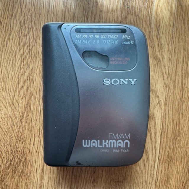 เครื่องเล่นวิทยุเทปพกพา Sony WM-FX121