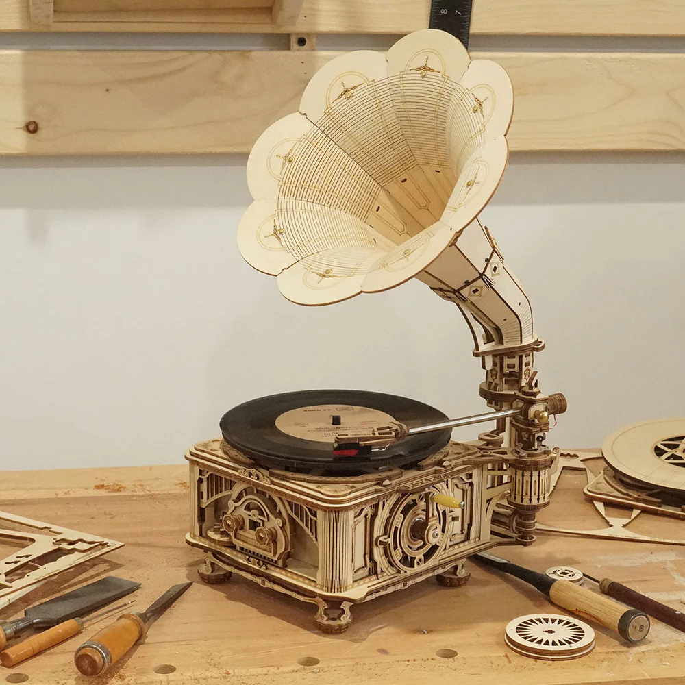 [ส่งด่วน กทม.] 🎶 เครื่องเล่นแผ่นเสียง DIY ประกอบเอง Classic Gramophone พร้อมแผ่นเสียง เล่นได้จริง