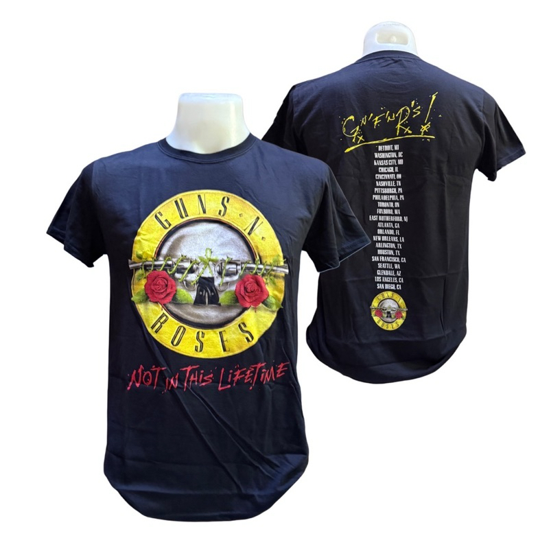 เสื้อวง GUNS N ROSES T-SHIRT ลาย NOT IN THIS LIFETIME TOUR (2017) ลิขสิทธิ์ของแท้ UK