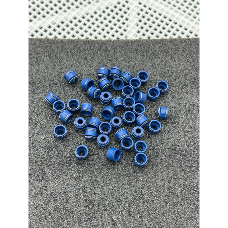 ซีลก้านวาล์วใส่ฝาสูบ4วาล์วใส่ฝาสูบ4วาวmio/4V-110i/4V-125/4V-เวฟ100/4V ราคาต่อ1ชุดใน1ชุดมีซีล4ตัว