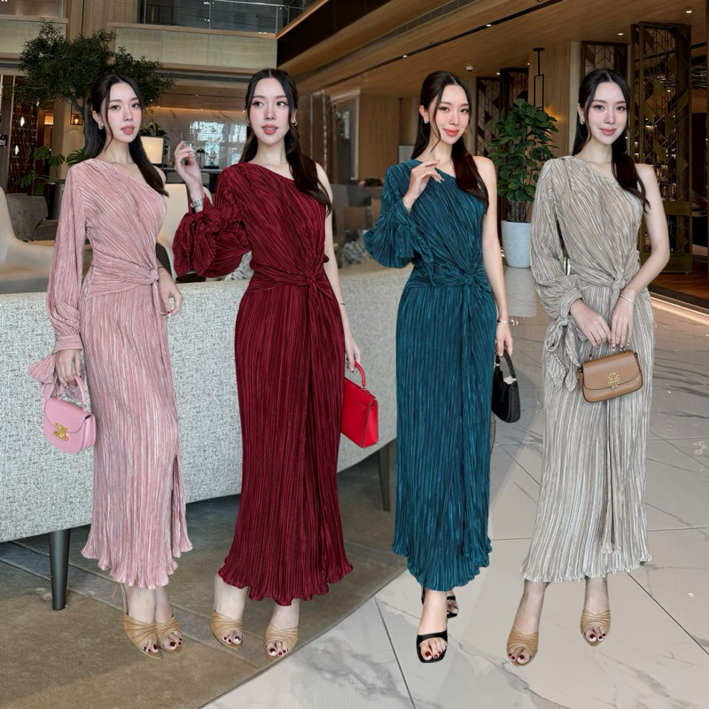 NOOZZSHOP 5511458 เดรสยาวผ้าพลีทร่องใหญ่ เป็นแขนไหล่เดี่ยวผูกโบว์ปลายแขน มีทวิสเอวด้านข้าง