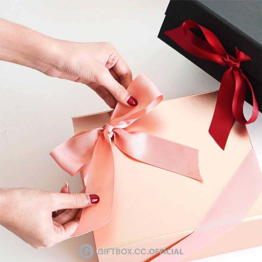 Ribbon - ริบบิ้นเนื้อผ้ากรอสเกรน ความกว้าง ขนาด 2.5 cm. ความยาว 3 เมตร ลายเส้นทอฟูก ริบบิ้นทำโบว์ ริบบิ้นผ้ากรอสเกรน
