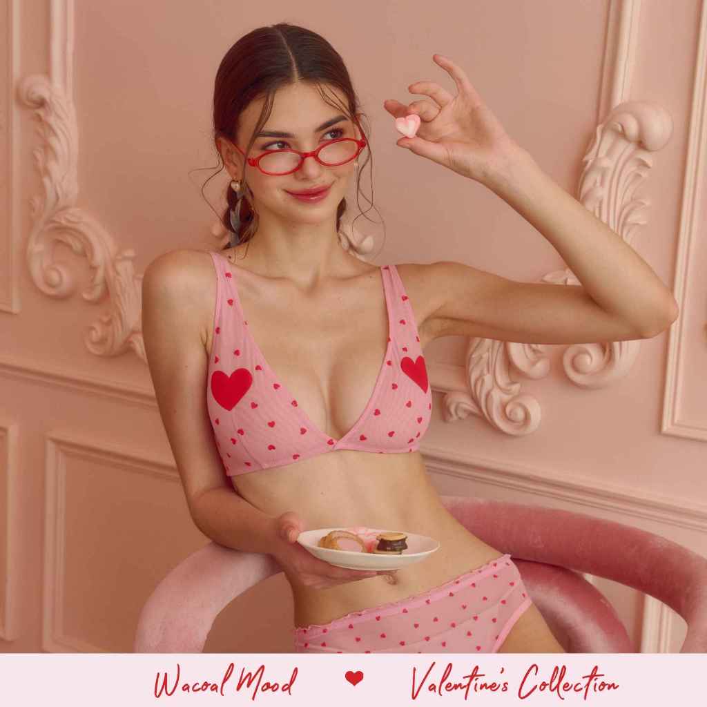Wacoal Mood เสื้อชั้นในวัยรุ่น บราไร้โครง ผ้าตาข่ายซีทรู ไม่เสริมฟองน้ำ รุ่น MM1Y15 สีชมพู (CP)