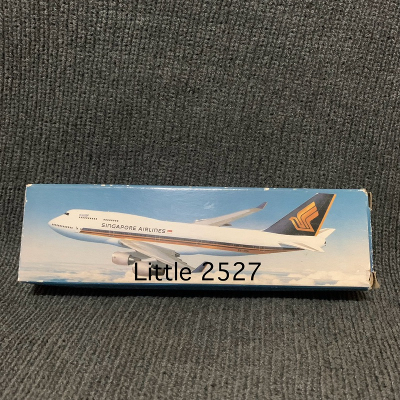 MEGATOP 747-400 Singapore Airlines model MIB Boxed Travel premium Boeing 747