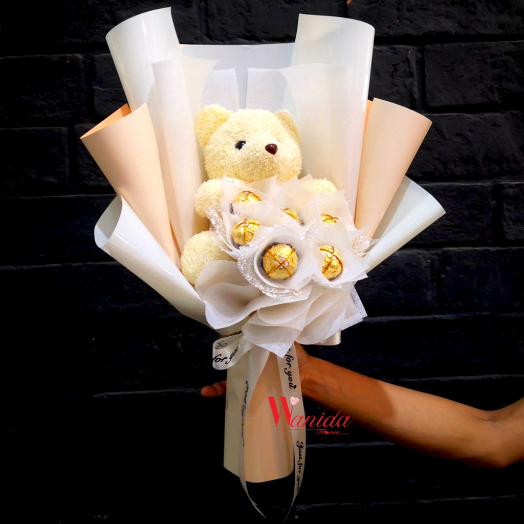 ช่อเฟอเรโร่ Ferrero Rocher 7 ลูก และตุ๊กตาหมี