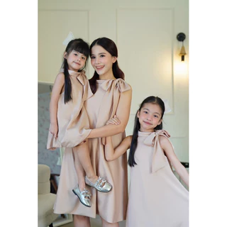 [ ส่งฟรี 🔥 ] ชุดครอบครัว ชุดออกงานแม่ลูก ชุดออกงานคู่ สีครีม