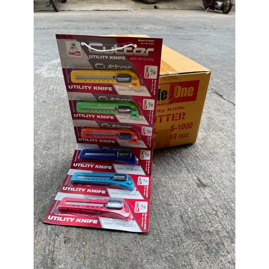 [ยกลัง20แพ็ค] มีดคัตเตอร์ พลาสติก ขนาดใหญ่ ยี่ห้อ Eagle one คัตเตอร์
