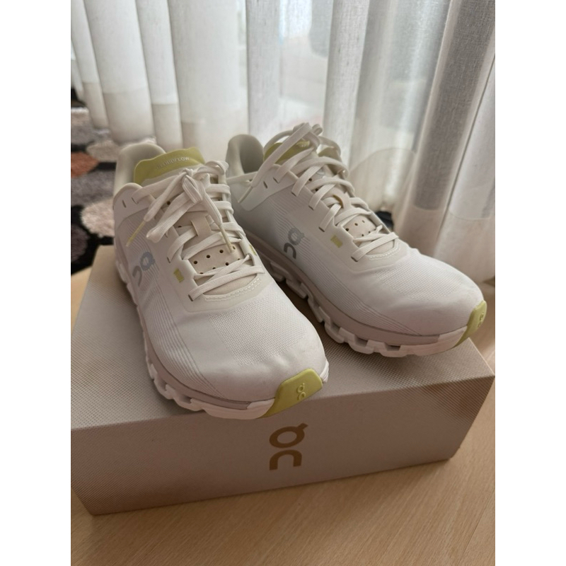 รองเท้า On Cloudflow 4 มือสอง size UK5.5 USw7.5 EU38.5 JP24.5