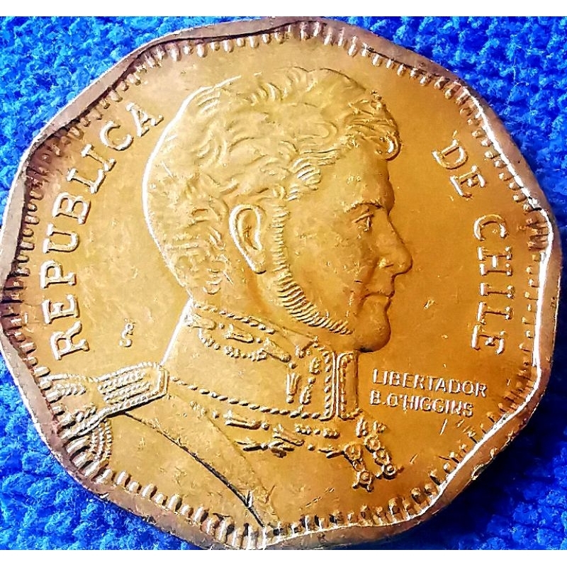 ​เหรียญ​ ชิลี​ Chile,​ 50 Pesos, (รุ่น Bernardo), ไม่ผ่านใช้ UNC, #​391