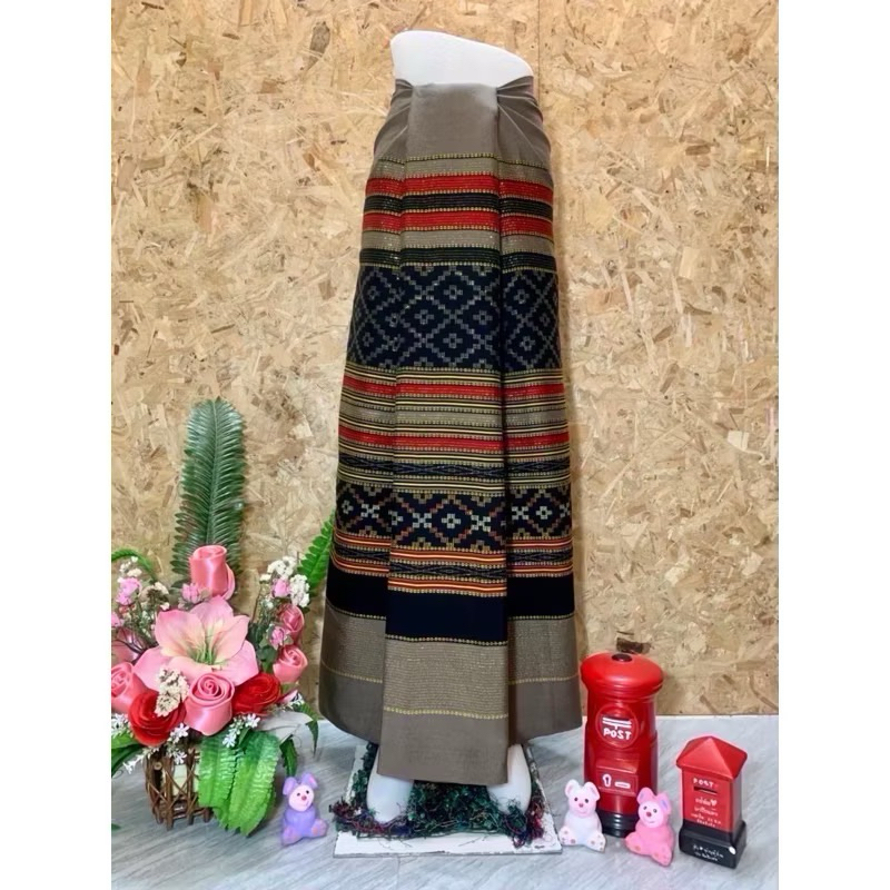 Big Sale🤩 ผ้าถุงทอลายตีนจก งานผ้าฝ้ายทอทั้งผืน ไม่ใช่ลายพิมพ์ - รูปที่ 3