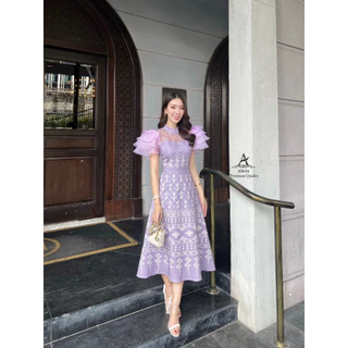 🚩ร้านโค้ดคุ้ม🚩 ABIGAIL เดรสพิมพ์ลายไทย แต่งลูกไม้ แขนระบายชั้น ใส่ออกงานบุญ งานบวช แฟนนาค