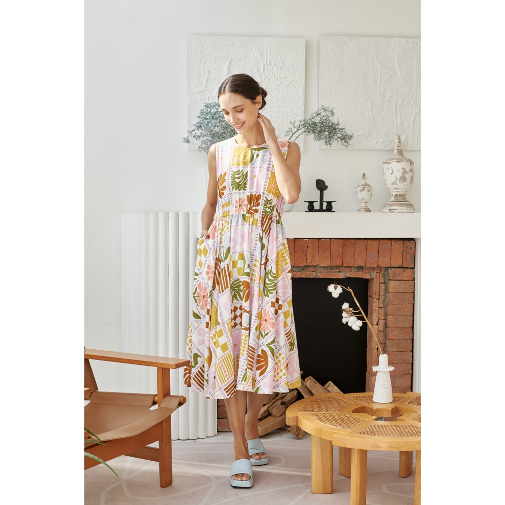 TANGO TANGERINE - DION DRESS  เดรสยาวแขนกุดคอกลม  ผ้าลินิน