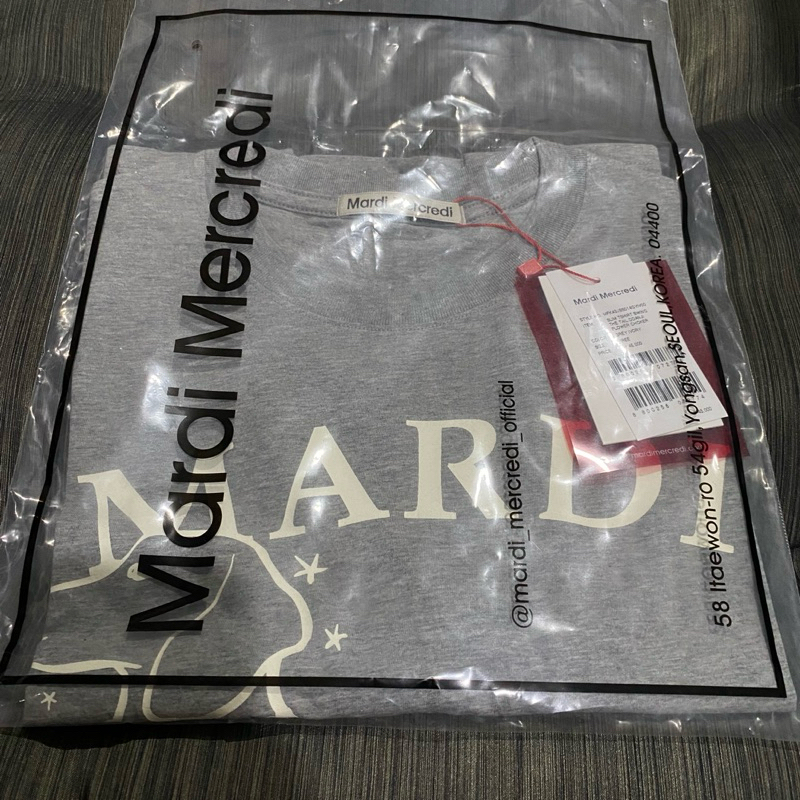 พร้อมส่ง เสื้อยืด MARDI MERCREDI SLIM ของแท้ พร้อมส่ง เสื้อยืด MARDI MERCREDI ของแท้ พร้อมส่ง